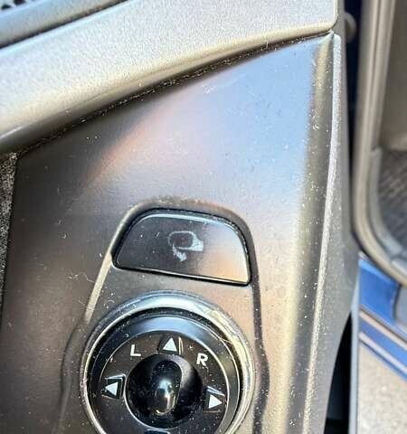 Синий Хендай Элантра, объемом двигателя 1.8 л и пробегом 254 тыс. км за 7500 $, фото 8 на Automoto.ua