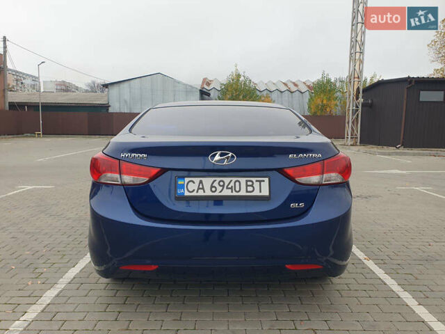 Синий Хендай Элантра, объемом двигателя 1.8 л и пробегом 195 тыс. км за 10300 $, фото 9 на Automoto.ua