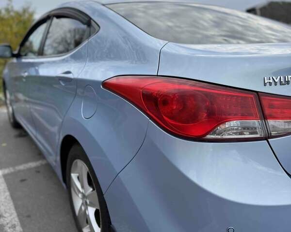 Синий Хендай Элантра, объемом двигателя 1.8 л и пробегом 187 тыс. км за 9950 $, фото 16 на Automoto.ua