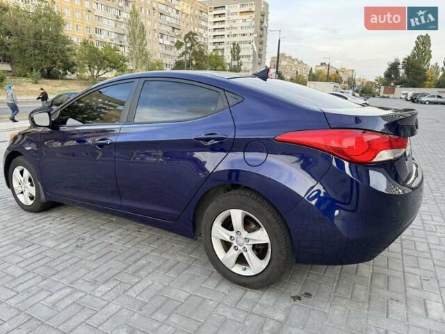 Синий Хендай Элантра, объемом двигателя 1.8 л и пробегом 219 тыс. км за 8700 $, фото 5 на Automoto.ua