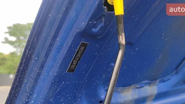 Синій Хендай Елантра, об'ємом двигуна 1.8 л та пробігом 200 тис. км за 8900 $, фото 24 на Automoto.ua