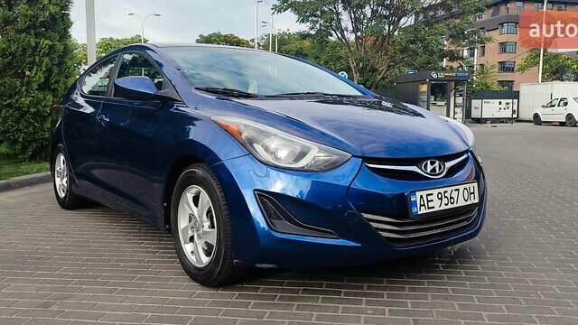 Синій Хендай Елантра, об'ємом двигуна 1.8 л та пробігом 200 тис. км за 8900 $, фото 6 на Automoto.ua