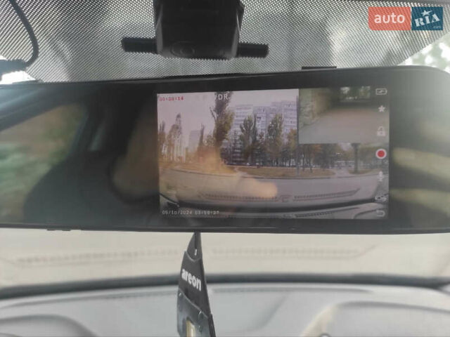 Синій Хендай Елантра, об'ємом двигуна 1.59 л та пробігом 240 тис. км за 9000 $, фото 14 на Automoto.ua