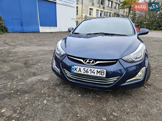 Хендай Элантра 2014 в Киеве на Automoto.ua Синий Хендай Элантра, объемом двигателя 1.8 л и пробегом 169 тыс. км за 8250 $, фото 4 на Automoto.ua