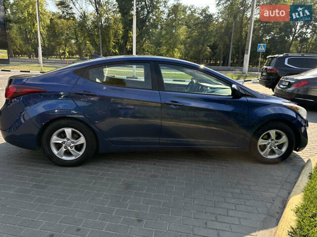 Синій Хендай Елантра, об'ємом двигуна 1.8 л та пробігом 200 тис. км за 8400 $, фото 2 на Automoto.ua