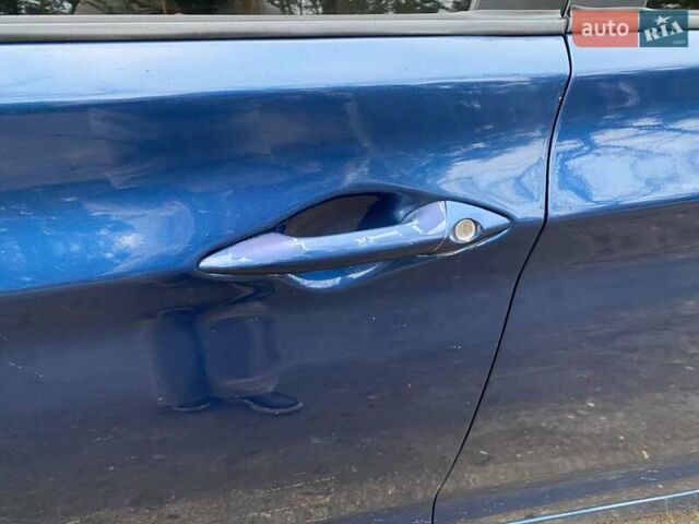 Синий Хендай Элантра, объемом двигателя 1.8 л и пробегом 166 тыс. км за 7000 $, фото 9 на Automoto.ua