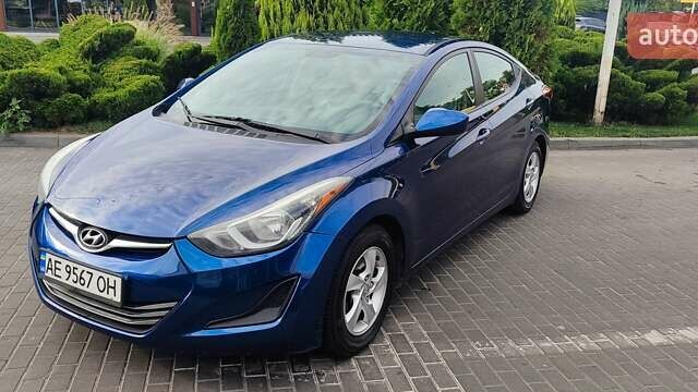 Синій Хендай Елантра, об'ємом двигуна 1.8 л та пробігом 200 тис. км за 8900 $, фото 7 на Automoto.ua