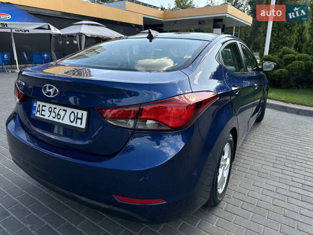Синій Хендай Елантра, об'ємом двигуна 1.8 л та пробігом 200 тис. км за 8400 $, фото 7 на Automoto.ua