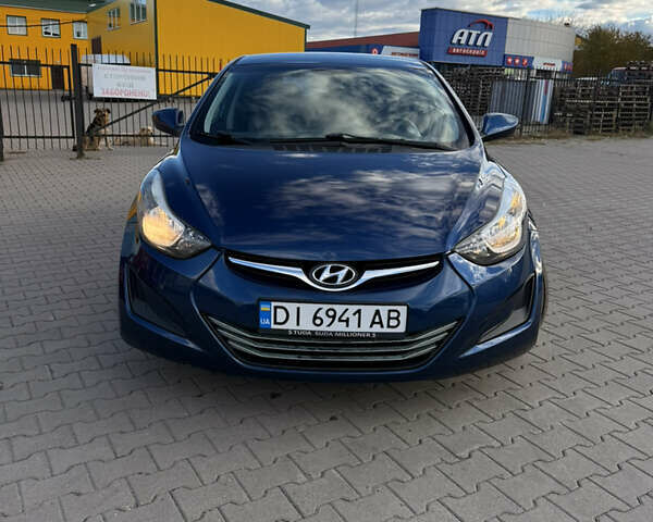 Хендай Элантра 2015 в Хмельницком на Automoto.ua Синий Хендай Элантра, объемом двигателя 1.8 л и пробегом 205 тыс. км за 7600 $, фото 2 на Automoto.ua