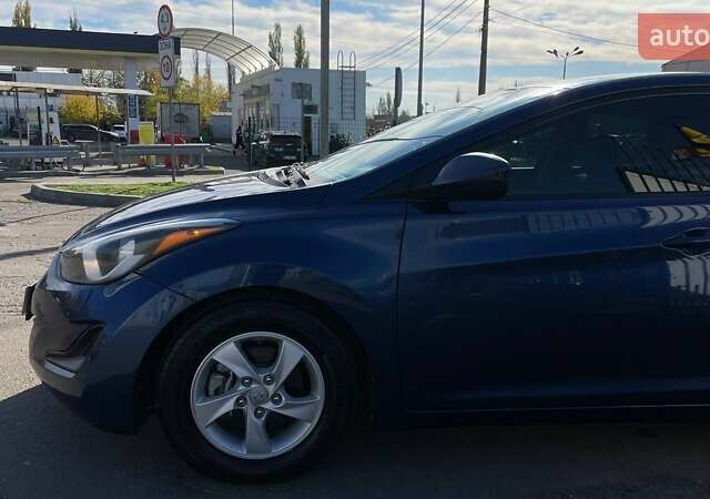 Синій Хендай Елантра, об'ємом двигуна 1.8 л та пробігом 321 тис. км за 10999 $, фото 7 на Automoto.ua