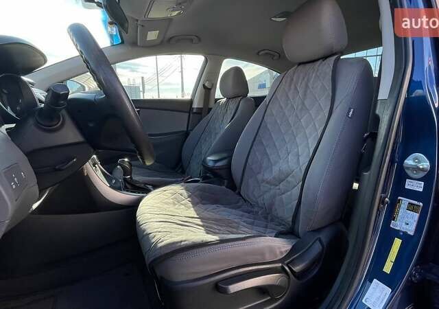 Синій Хендай Елантра, об'ємом двигуна 1.8 л та пробігом 321 тис. км за 10999 $, фото 25 на Automoto.ua