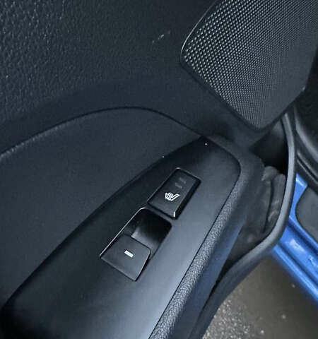 Синий Хендай Элантра, объемом двигателя 2 л и пробегом 145 тыс. км за 11500 $, фото 8 на Automoto.ua