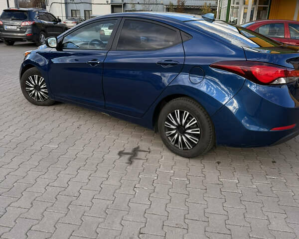 Хендай Элантра 2015 в Хмельницком на Automoto.ua Синий Хендай Элантра, объемом двигателя 1.8 л и пробегом 205 тыс. км за 7600 $, фото 4 на Automoto.ua