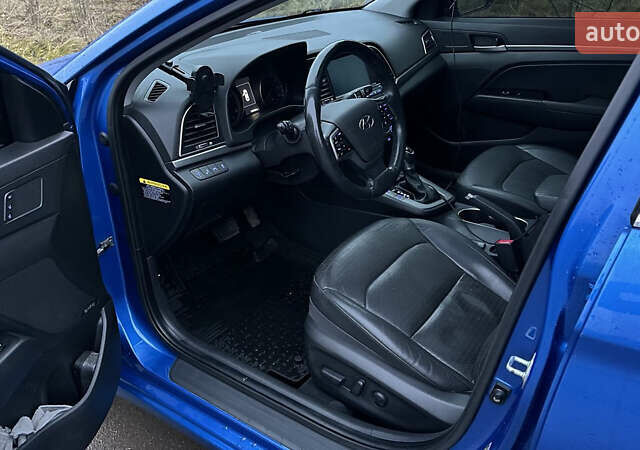 Синий Хендай Элантра, объемом двигателя 2 л и пробегом 145 тыс. км за 11500 $, фото 2 на Automoto.ua