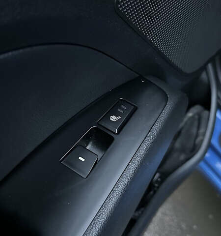 Синий Хендай Элантра, объемом двигателя 2 л и пробегом 145 тыс. км за 11500 $, фото 6 на Automoto.ua