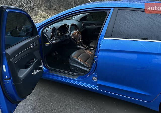 Синий Хендай Элантра, объемом двигателя 2 л и пробегом 145 тыс. км за 11500 $, фото 4 на Automoto.ua