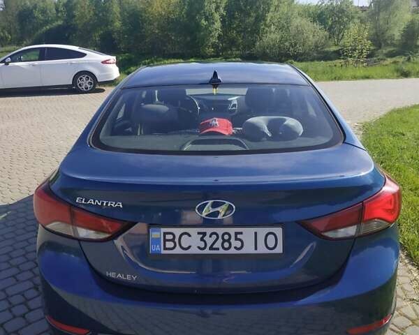 Синий Хендай Элантра, объемом двигателя 1.8 л и пробегом 92 тыс. км за 9800 $, фото 4 на Automoto.ua
