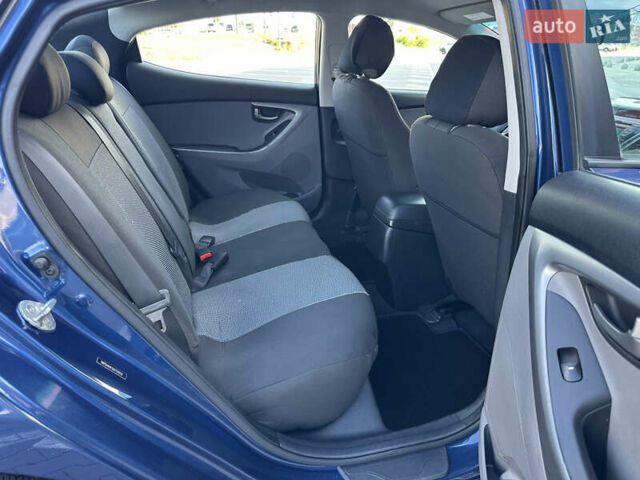 Хендай Элантра 2015 в Киеве на Automoto.ua Синий Хендай Элантра, объемом двигателя 1.8 л и пробегом 124 тыс. км за 8900 $, фото 20 на Automoto.ua