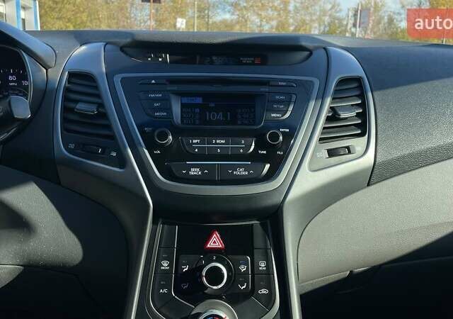 Синій Хендай Елантра, об'ємом двигуна 1.8 л та пробігом 321 тис. км за 10999 $, фото 21 на Automoto.ua