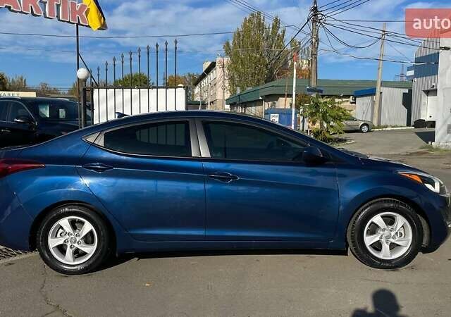 Синій Хендай Елантра, об'ємом двигуна 1.8 л та пробігом 321 тис. км за 10999 $, фото 6 на Automoto.ua