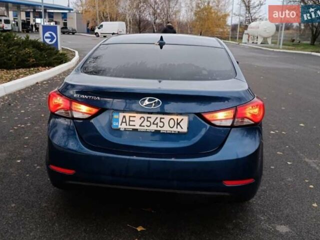 Синий Хендай Элантра, объемом двигателя 1.8 л и пробегом 135 тыс. км за 9500 $, фото 3 на Automoto.ua