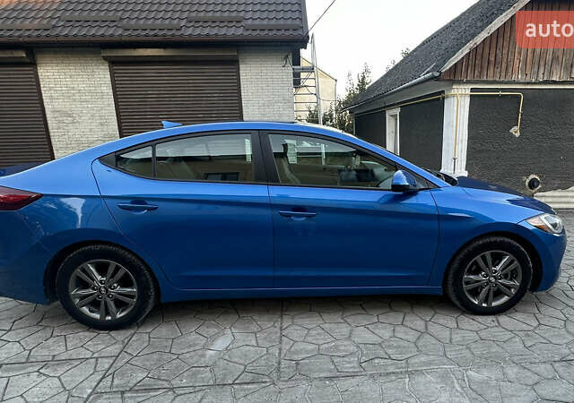 Синий Хендай Элантра, объемом двигателя 2 л и пробегом 135 тыс. км за 9900 $, фото 7 на Automoto.ua