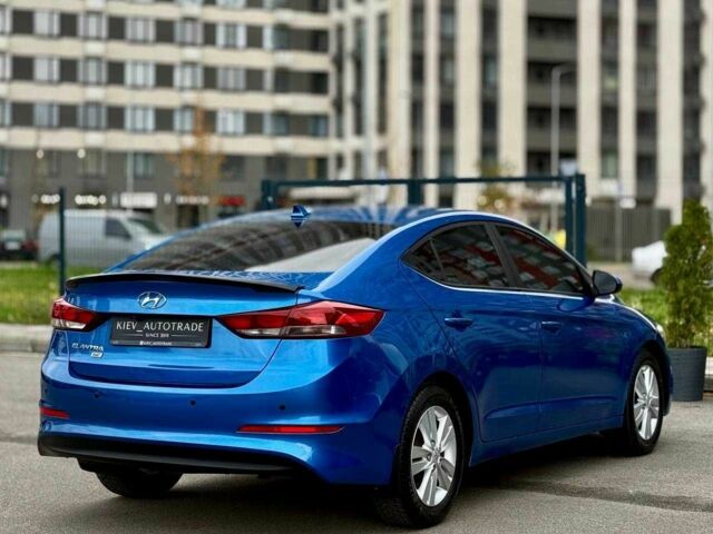 Хендай Элантра 2016 в Киеве на Automoto.ua Синий Хендай Элантра, объемом двигателя 2 л и пробегом 145 тыс. км за 9950 $, фото 3 на Automoto.ua