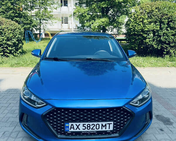 Синий Хендай Элантра, объемом двигателя 2 л и пробегом 96 тыс. км за 13000 $, фото 2 на Automoto.ua