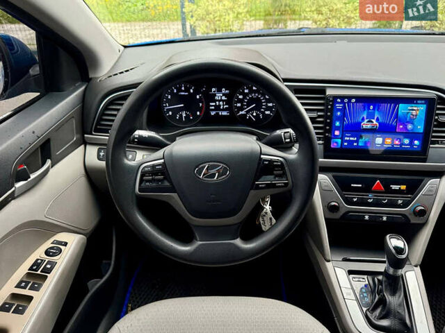 Синий Хендай Элантра, объемом двигателя 2 л и пробегом 145 тыс. км за 9950 $, фото 32 на Automoto.ua