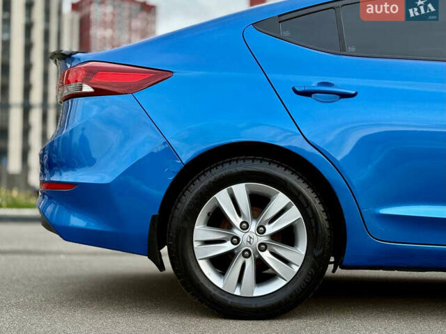 Синий Хендай Элантра, объемом двигателя 2 л и пробегом 145 тыс. км за 9950 $, фото 9 на Automoto.ua