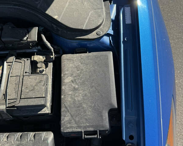 Синий Хендай Элантра, объемом двигателя 2 л и пробегом 101 тыс. км за 12500 $, фото 23 на Automoto.ua