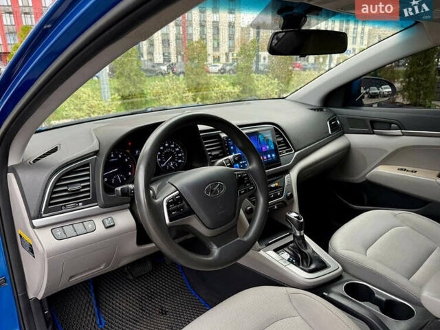 Синий Хендай Элантра, объемом двигателя 2 л и пробегом 145 тыс. км за 9950 $, фото 26 на Automoto.ua