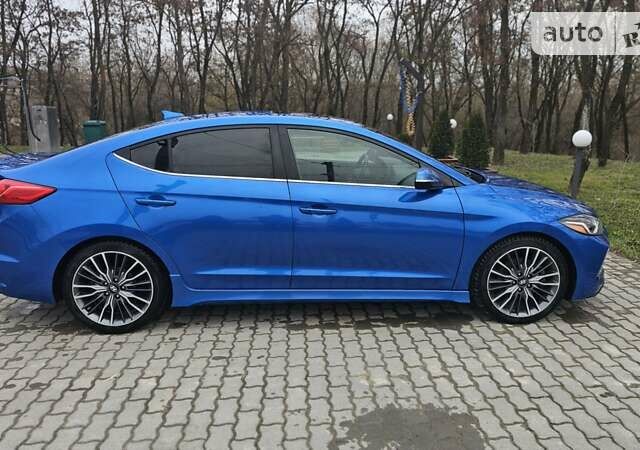 Синій Хендай Елантра, об'ємом двигуна 1.59 л та пробігом 125 тис. км за 10900 $, фото 8 на Automoto.ua