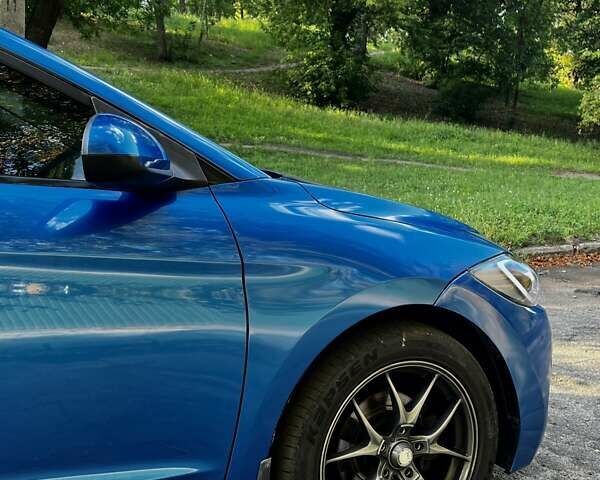 Синій Хендай Елантра, об'ємом двигуна 2 л та пробігом 168 тис. км за 11500 $, фото 10 на Automoto.ua