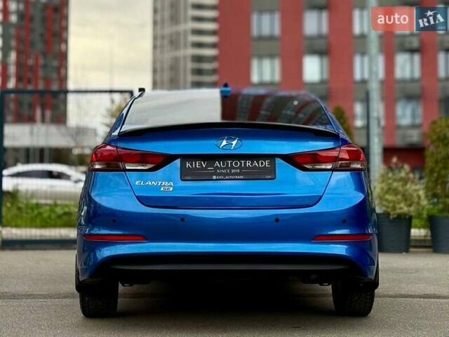 Синий Хендай Элантра, объемом двигателя 2 л и пробегом 145 тыс. км за 9950 $, фото 14 на Automoto.ua