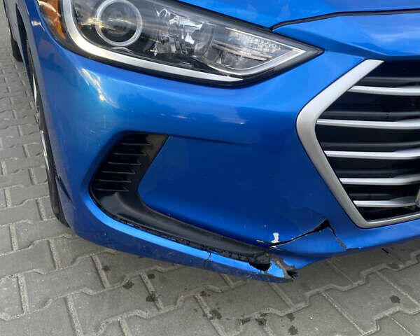 Синій Хендай Елантра, об'ємом двигуна 2 л та пробігом 194 тис. км за 9900 $, фото 4 на Automoto.ua