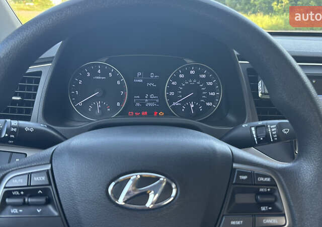 Синій Хендай Елантра, об'ємом двигуна 2 л та пробігом 207 тис. км за 10200 $, фото 10 на Automoto.ua