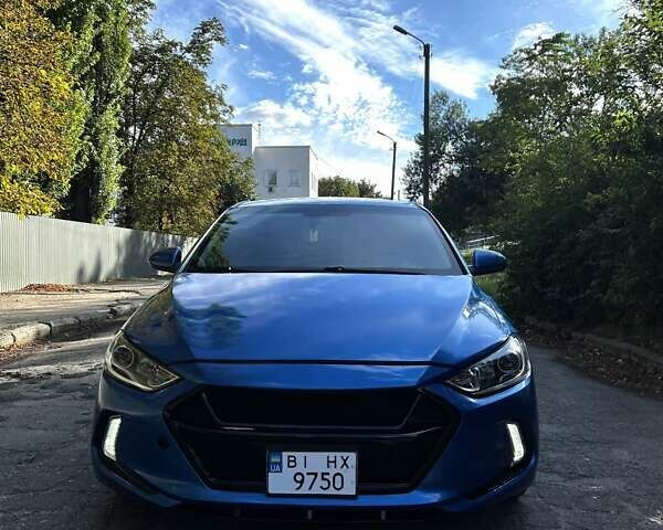 Синій Хендай Елантра, об'ємом двигуна 2 л та пробігом 168 тис. км за 11500 $, фото 2 на Automoto.ua