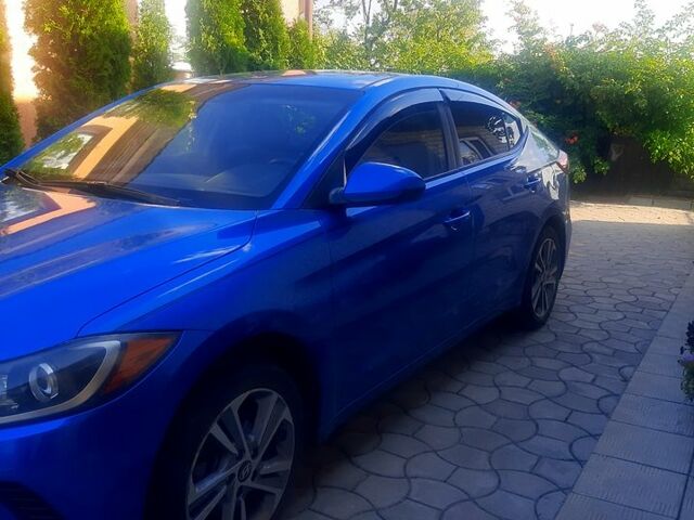 Синий Хендай Элантра, объемом двигателя 2 л и пробегом 189 тыс. км за 10200 $, фото 3 на Automoto.ua