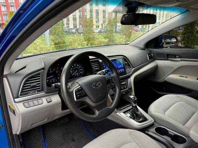 Хендай Элантра 2016 в Киеве на Automoto.ua Синий Хендай Элантра, объемом двигателя 2 л и пробегом 145 тыс. км за 9950 $, фото 17 на Automoto.ua