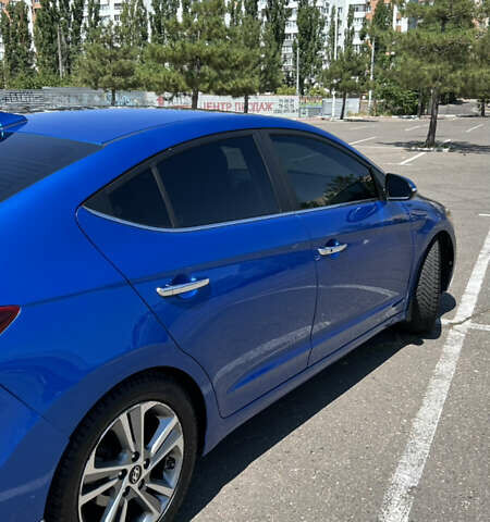 Синій Хендай Елантра, об'ємом двигуна 2 л та пробігом 120 тис. км за 11800 $, фото 9 на Automoto.ua