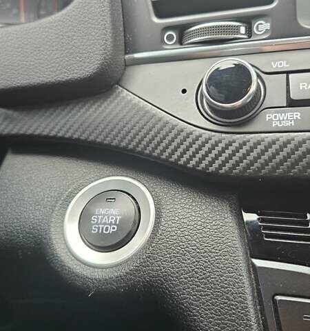 Синій Хендай Елантра, об'ємом двигуна 1.59 л та пробігом 125 тис. км за 10900 $, фото 31 на Automoto.ua