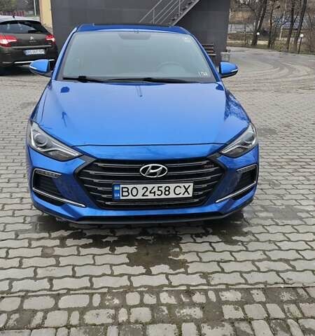 Синій Хендай Елантра, об'ємом двигуна 1.59 л та пробігом 125 тис. км за 10900 $, фото 4 на Automoto.ua