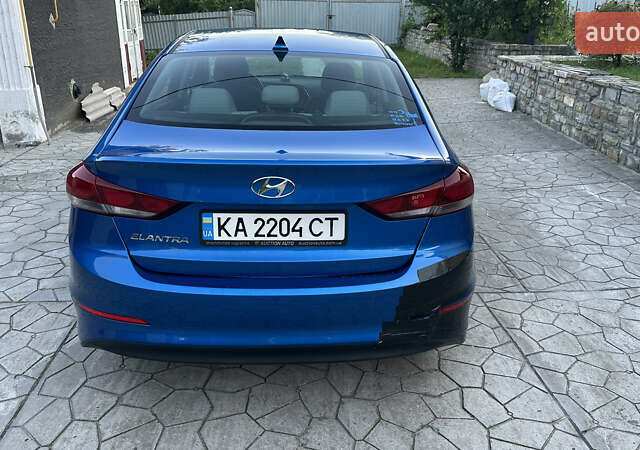 Синий Хендай Элантра, объемом двигателя 2 л и пробегом 135 тыс. км за 9900 $, фото 10 на Automoto.ua