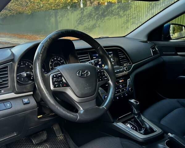 Синій Хендай Елантра, об'ємом двигуна 2 л та пробігом 168 тис. км за 11500 $, фото 14 на Automoto.ua