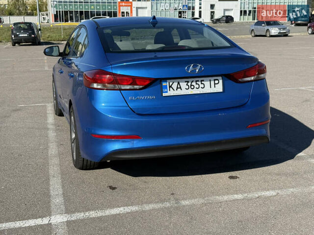 Синий Хендай Элантра, объемом двигателя 2 л и пробегом 101 тыс. км за 12500 $, фото 6 на Automoto.ua