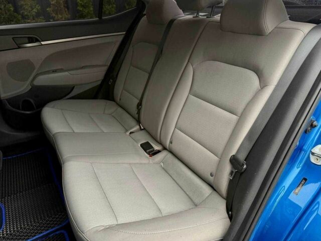 Хендай Элантра 2016 в Киеве на Automoto.ua Синий Хендай Элантра, объемом двигателя 2 л и пробегом 145 тыс. км за 9950 $, фото 14 на Automoto.ua