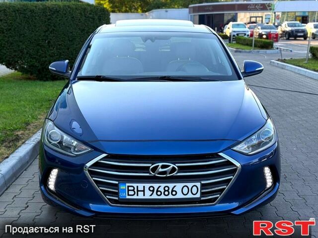 Синий Хендай Элантра, объемом двигателя 2 л и пробегом 93 тыс. км за 12999 $, фото 1 на Automoto.ua