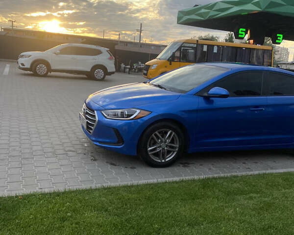 Синій Хендай Елантра, об'ємом двигуна 2 л та пробігом 194 тис. км за 9900 $, фото 17 на Automoto.ua