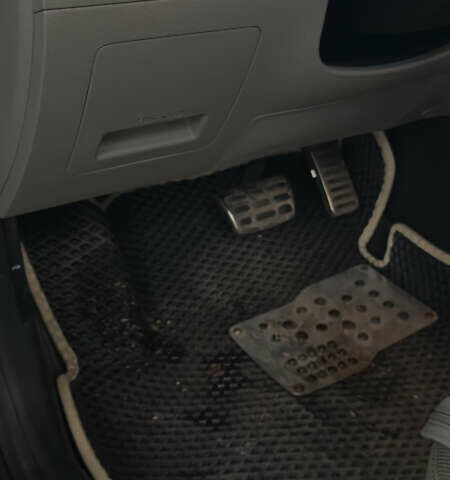 Синий Хендай Элантра, объемом двигателя 2 л и пробегом 100 тыс. км за 11000 $, фото 10 на Automoto.ua